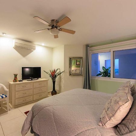 Breathtaking Villa Magna Beachfront Condo, 3 Bedrooms Sleeps 6 Нуэво-Вальярта Экстерьер фото