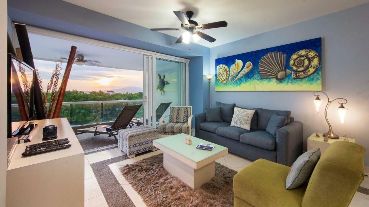 Breathtaking Villa Magna Beachfront Condo, 3 Bedrooms Sleeps 6 Нуэво-Вальярта Экстерьер фото