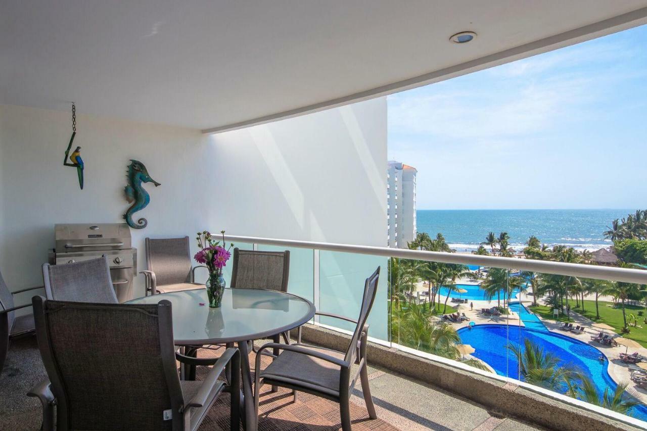 Breathtaking Villa Magna Beachfront Condo, 3 Bedrooms Sleeps 6 Нуэво-Вальярта Экстерьер фото
